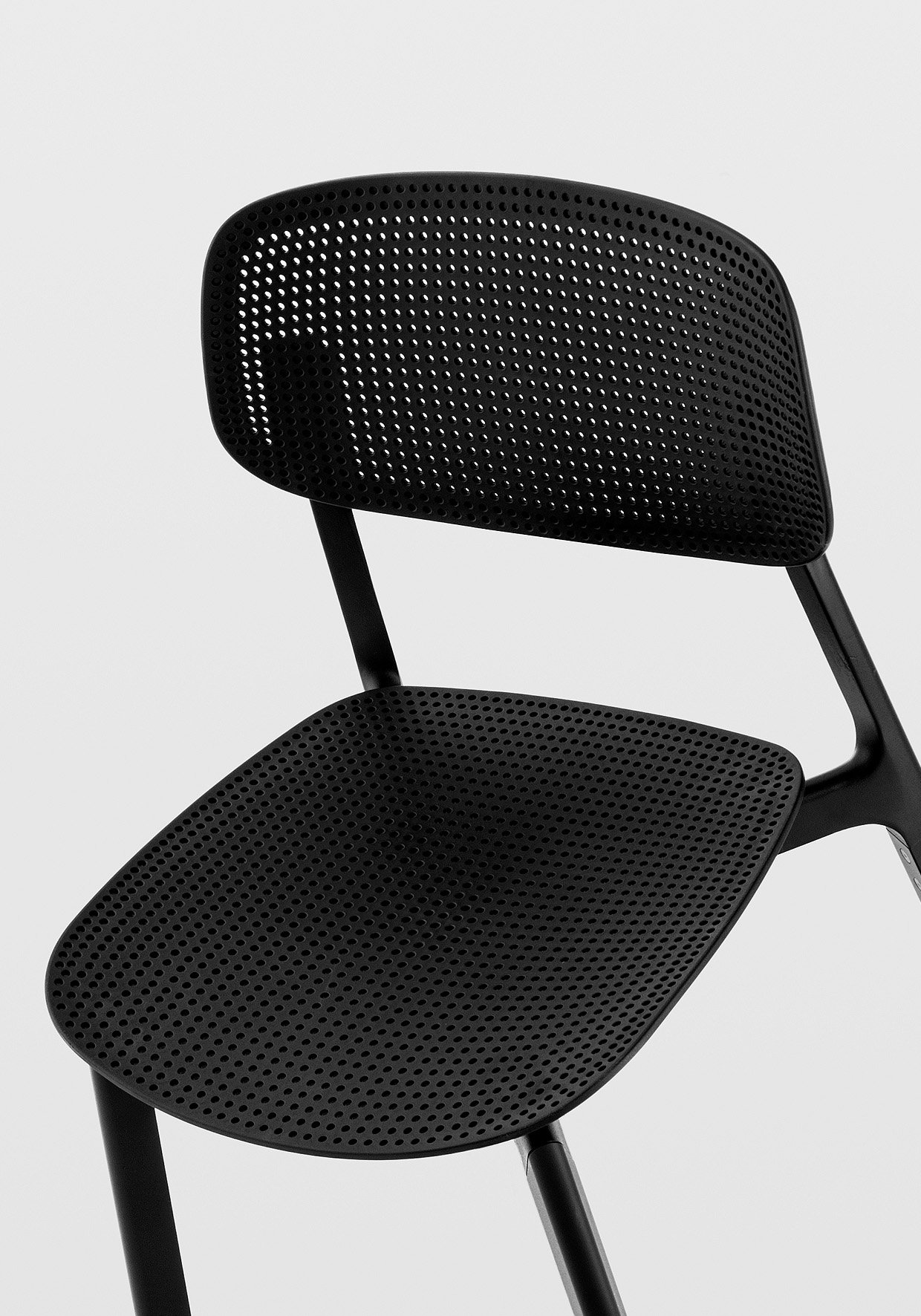 Kristalia_Colander-0